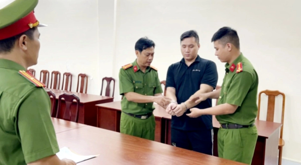 Một đối tượng lừa đảo đưa người sang Campuchia bị Công an TP HCM bắt giữ