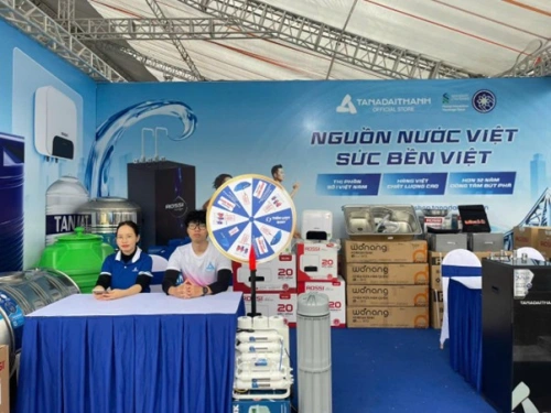 Nhìn lại dấu ấn của gian hàng Tân Á Đại Thành tại Standard Chartered Marathon 2025