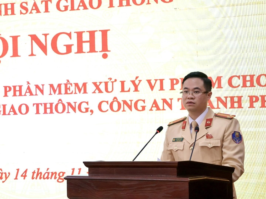 Trung tá Đào Việt Long, Phó Trưởng Phòng CSGT Công an TP Hà Nội, phát biểu khai mạc tại hội nghị tập huấn.