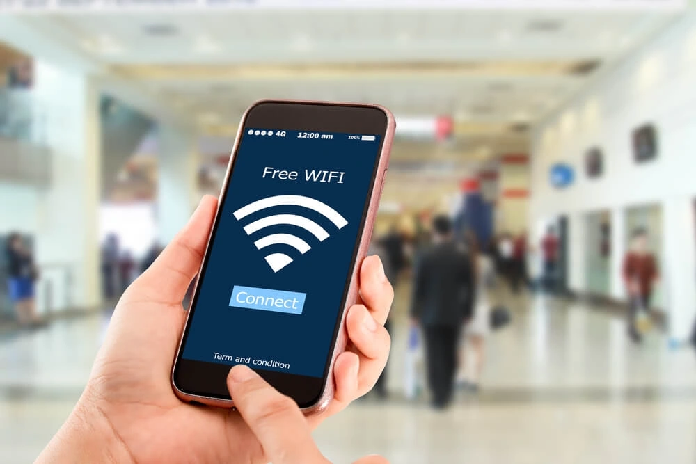 Mạng Wi-Fi công cộng miễn phí nhưng tiềm ẩn nhiều nguy hiểm.