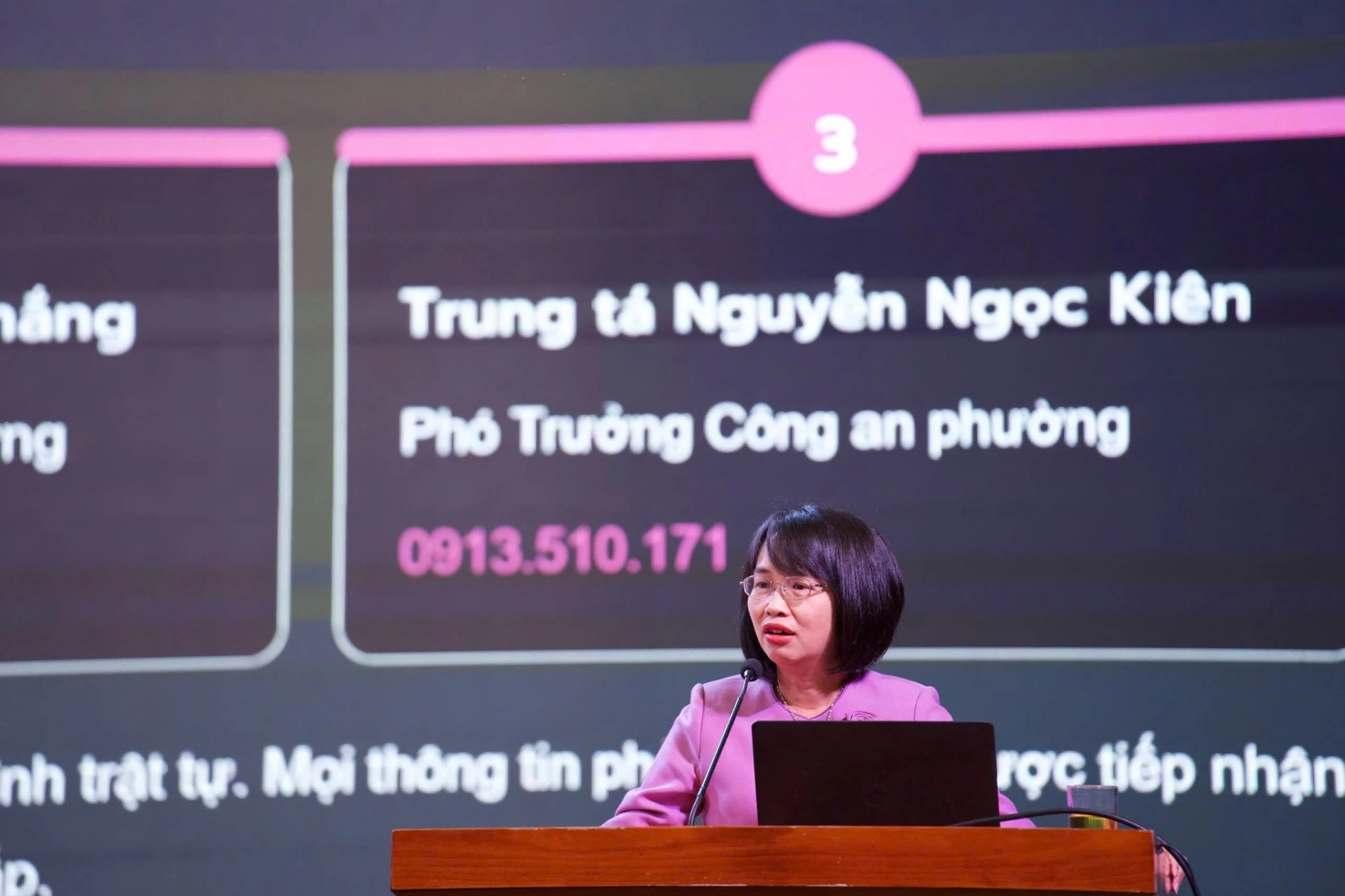 PGS.TS Phạm Thị Hoàng Anh – Phó Giám đốc Học viện Ngân hàng phát biểu kết thúc buổi Toạ đàm