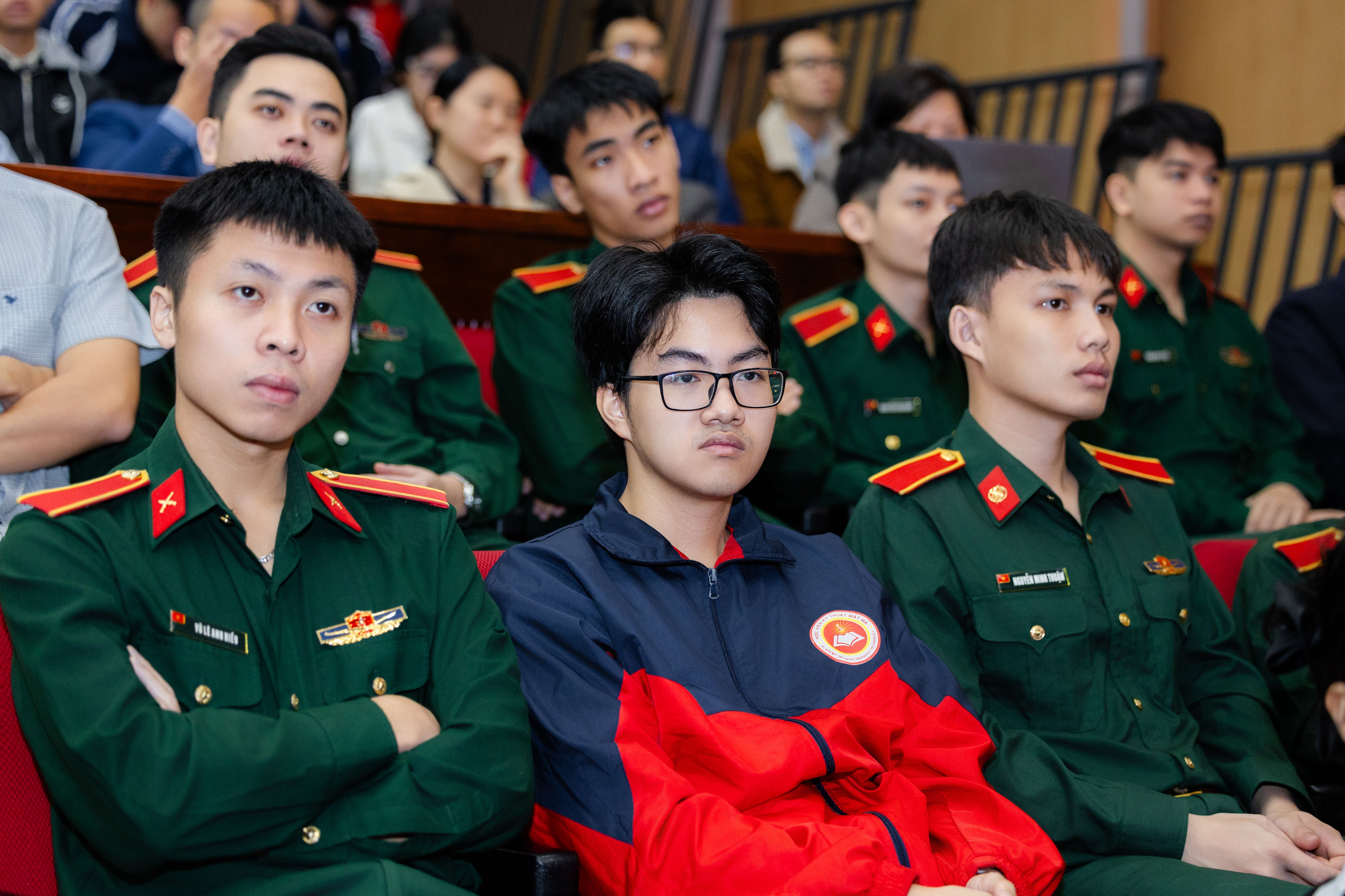 Chủ động bảo vệ cá nhân và tổ chức trong kỷ nguyên số