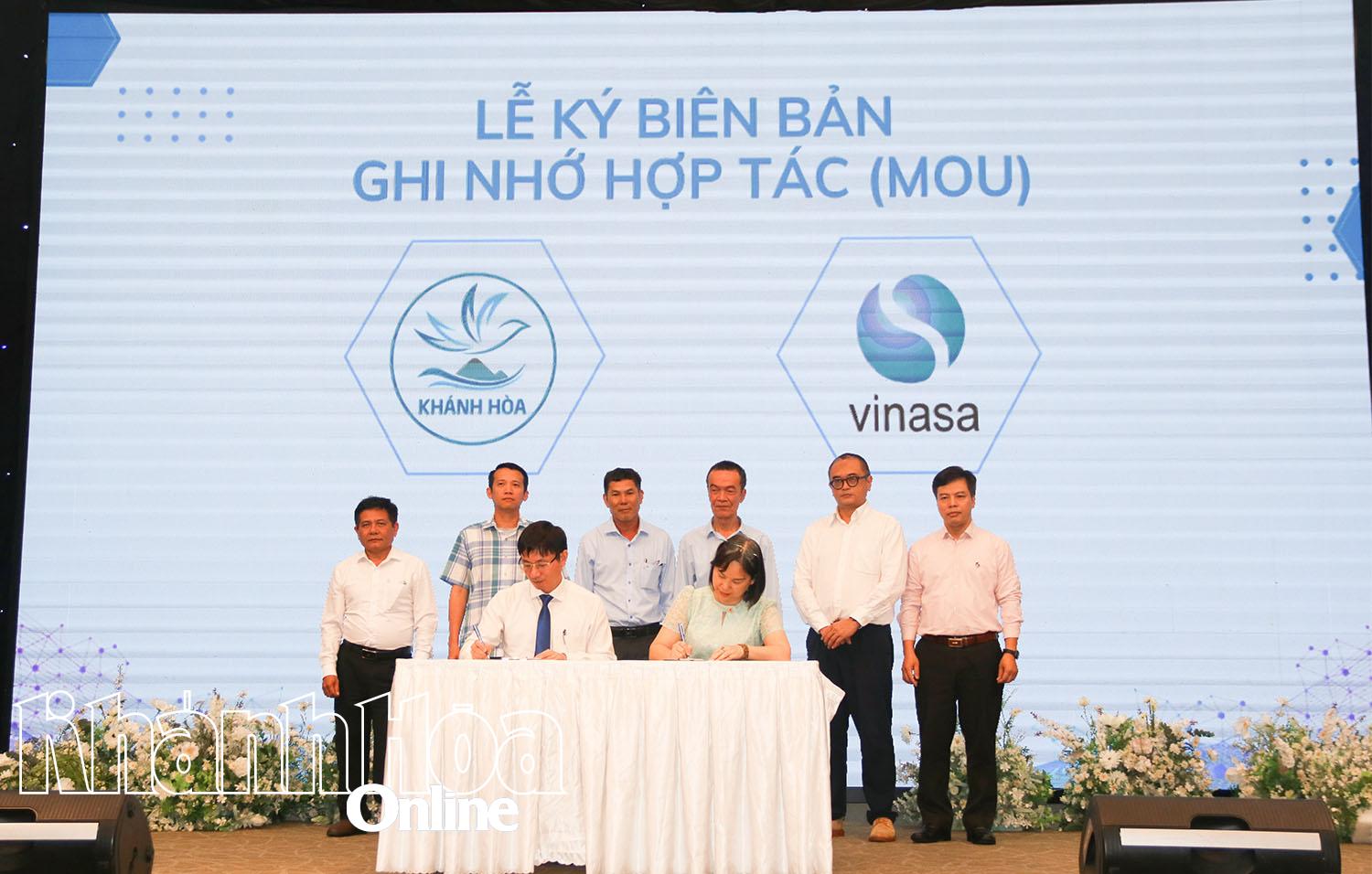 Sở Khoa học và Công nghệ ký kết biên bản ghi nhớ hợp tác với VINASA trong lĩnh vực chuyển đổi số và đô thị thông minh.