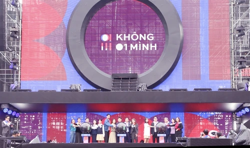 Lan tỏa thông điệp “Không Một Mình” tại Ngày hội An toàn trực tuyến 2025