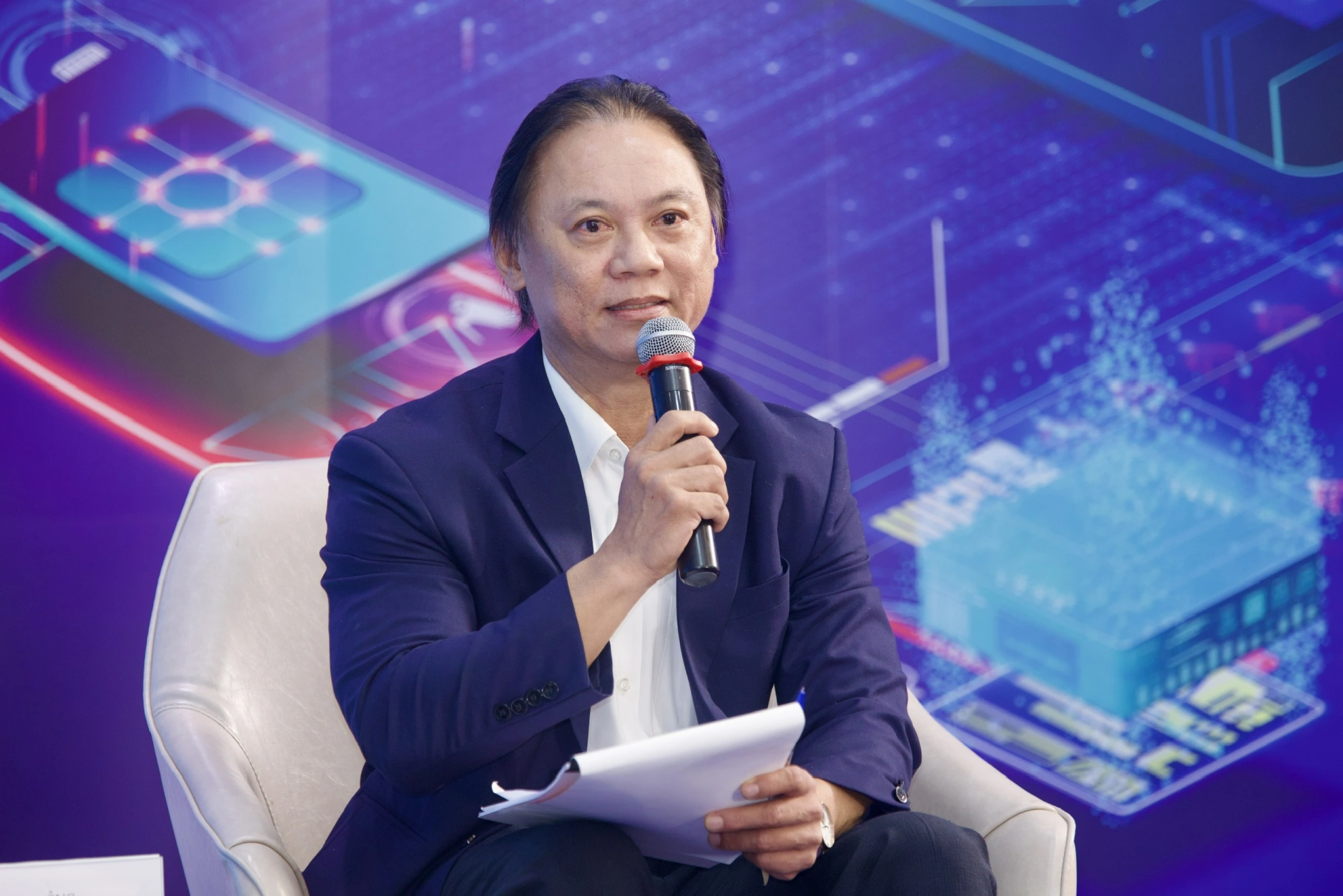 ông Lê Xuân Sơn - Phó Tổng giám đốc Công ty Công nghệ thông tin - VNPT-IT