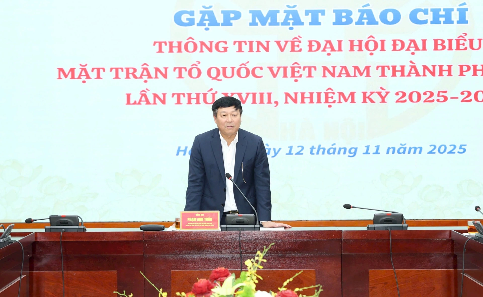 Phó Chủ tịch Ủy ban MTTQ Việt Nam thành phố Hà Nội Phạm Anh Tuấn thông tin về công tác chuẩn bị Đại hội.