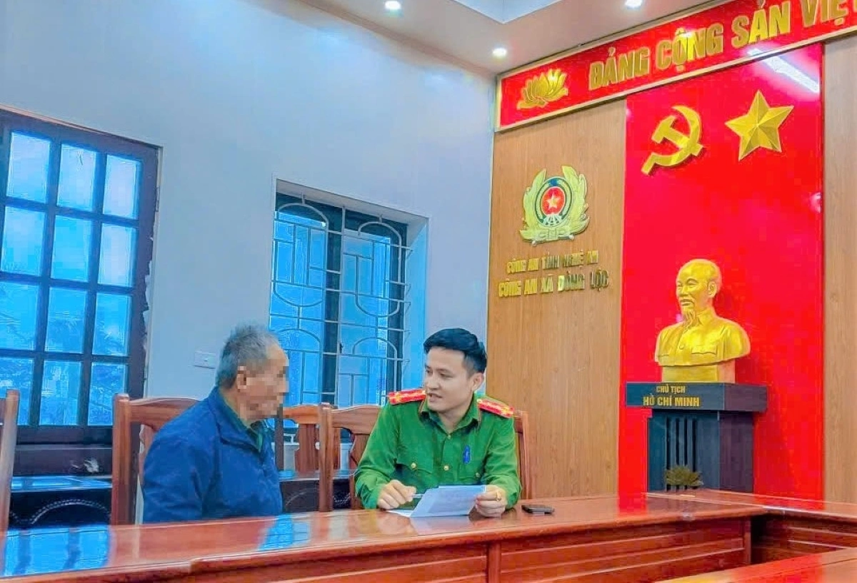 Được sự giải thích, hỗ trợ kịp thời của Công an xã Đông Lộc, ông Q. đã bảo toàn được số tiền lớn.