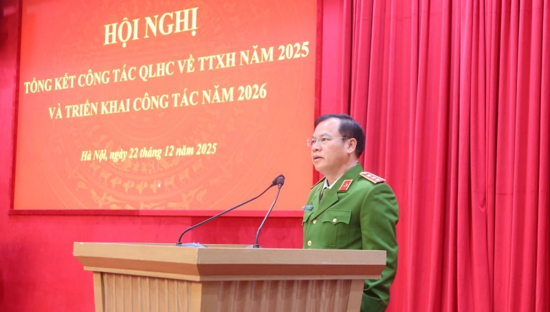 Thượng tướng Nguyễn Văn Long, Thứ trưởng Bộ Công an phát biểu chỉ đạo hội nghị.