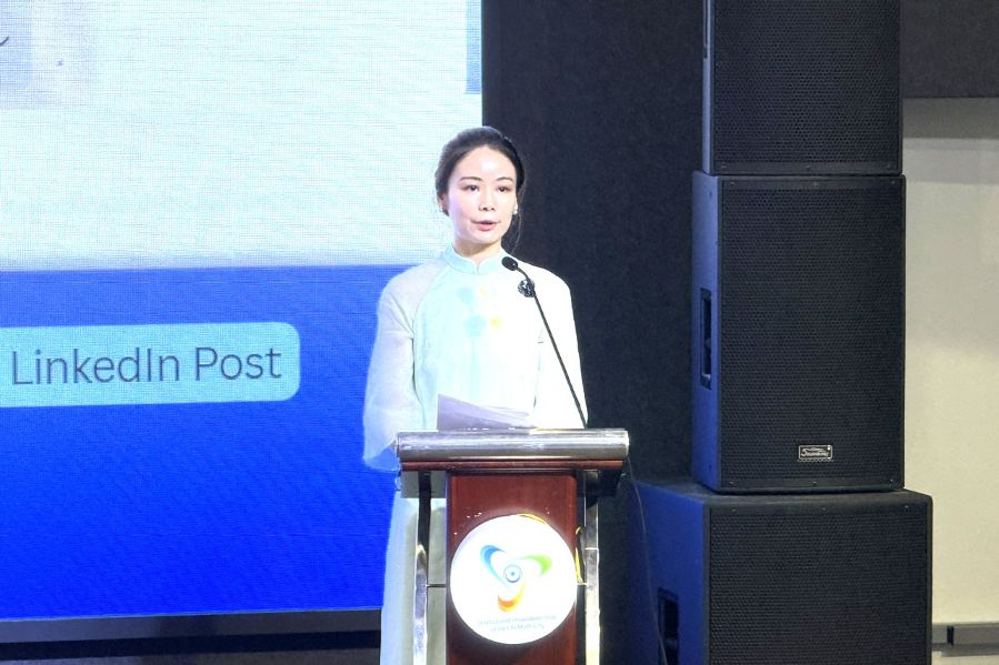 Bà Elle Liu - Giám đốc Quốc gia Canva Việt Nam cam kết thúc đẩy hệ sinh thái sáng tạo số cho TP. Hồ Chí Minh. Ảnh: Đỗ Doãn