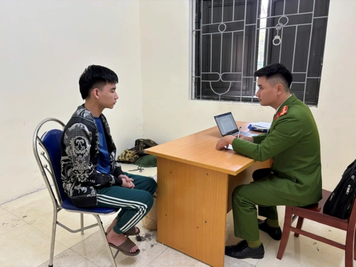 Công an tỉnh Bắc Ninh đã ra quyết định tạm giữ đối với Đinh Văn Sơn (SN 2003) và em ruột Sơn là Đinh Thị Quỳnh (SN 2004)