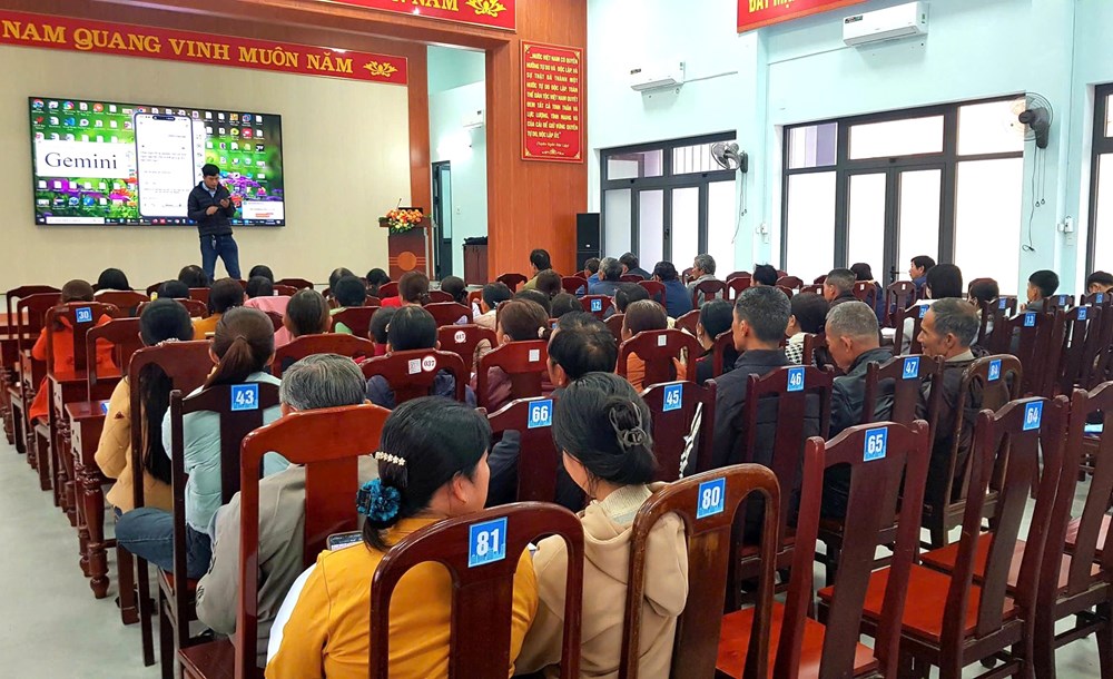 Phường Kim Trà tổ chức các lớp Bình dân học vụ số cho người dân trên địa bàn, góp phần nâng cao kỹ năng số và tiếp cận thông tin bổ ích để phát triển kinh tế - xã hội