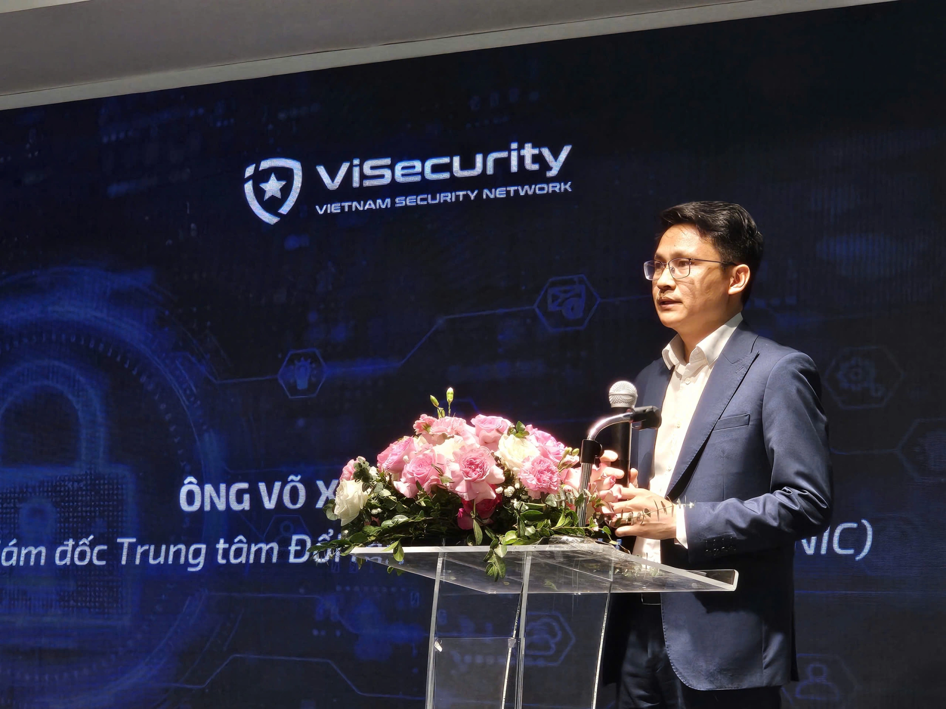 Ông Võ Xuân Hoài - Phó Giám đốc Trung tâm Đổi mới sáng tạo Quốc gia, Bộ Tài chính phát biểu tại Diễn đàn