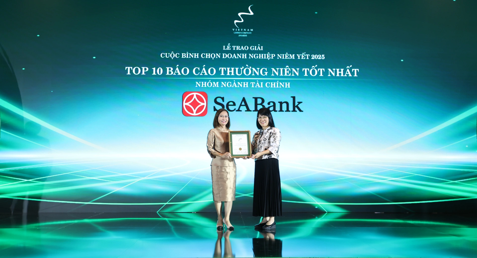 SeABank_Top 10 Báo cáo thường niên tốt nhất nhóm ngành tài chính.